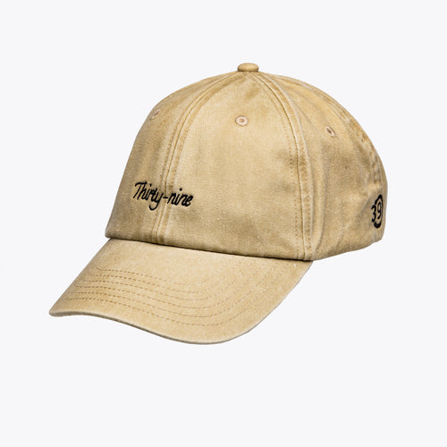 Thirty-nine cap beige vintage